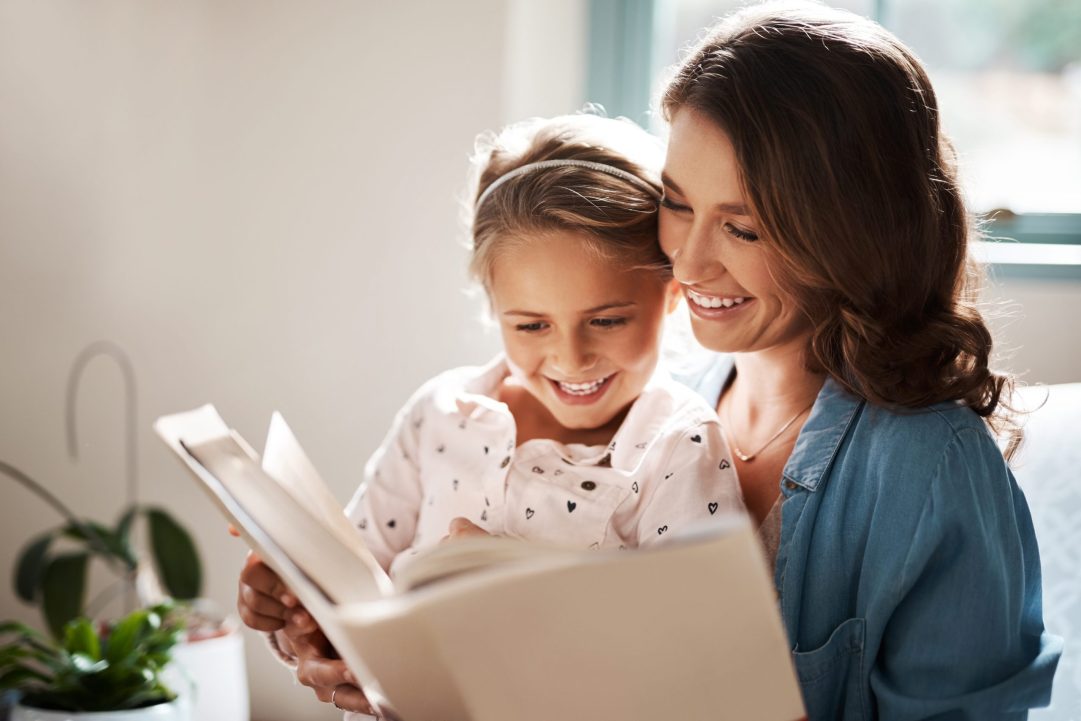 Storytelling with mommy